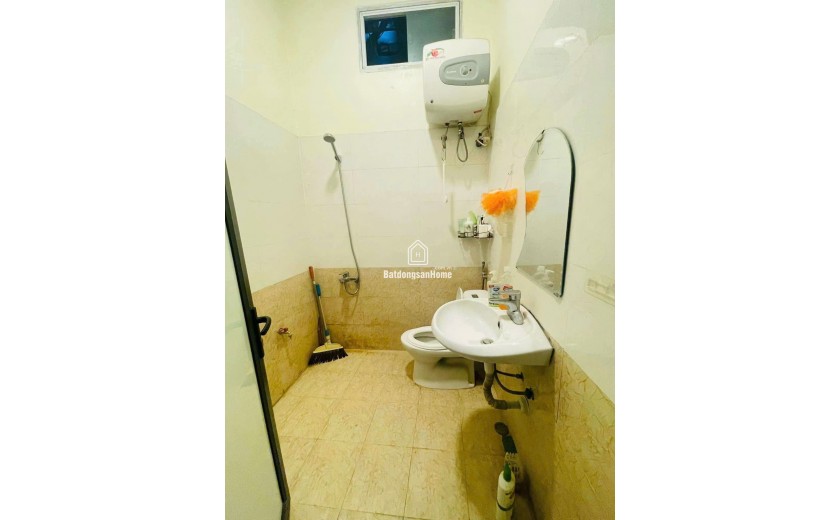 Bán nhà Tôn Đức Thắng lô góc 3 thoáng nở hậu, thông tứ tung, gần oto, 62m2 x 4T